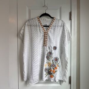 Johnny Was Women’s V Neck Linen Kaftan Floral Embroidered Blouse Size Small